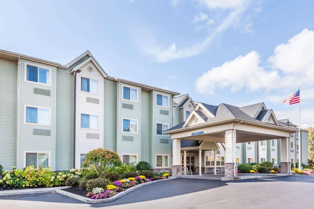 Microtel Inn & Suites By Wyndham Verona Exterior photo